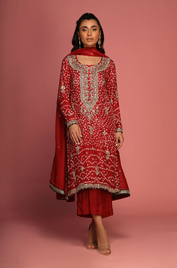 Red Chunri